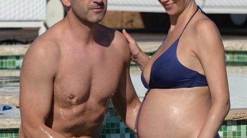 Ludmilla Radchenko e Matteo Viviani, dolce attesa in Versilia