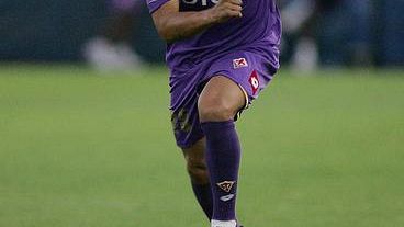 Fiorentina-Atalanta tutto liscio con Vargas e Gilardino