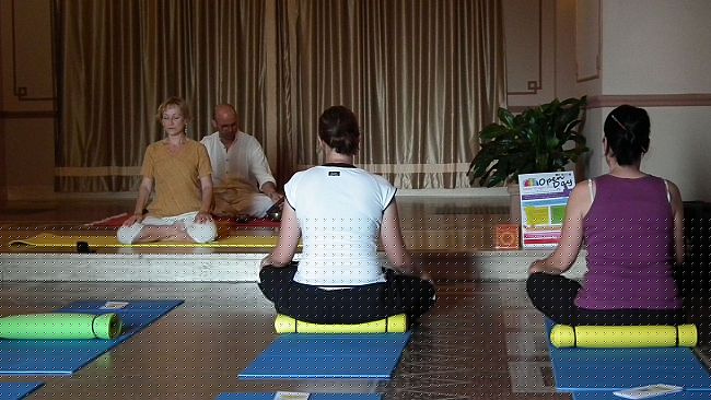 Grotta Giusti: lo yoga si aggiunge al carnet del benessere