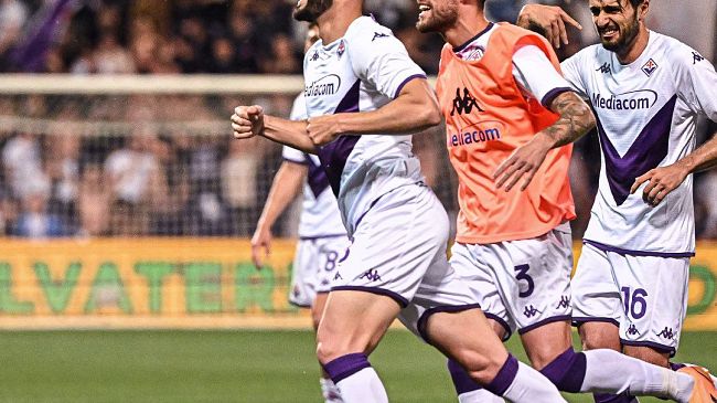 La Fiorentina batte il Sassuolo e si prepara per Praga
