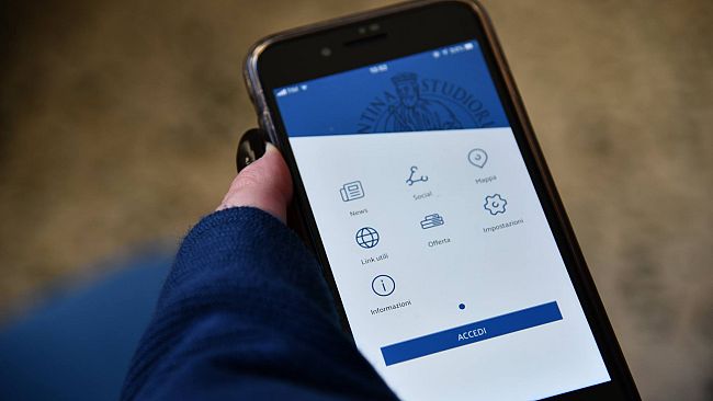 Coronavirus: app Fs per l'autocertificazione spostamenti
