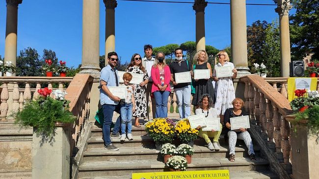 Fiori a Fiorenza, premiati i balconi fioriti più belli di Firenze
