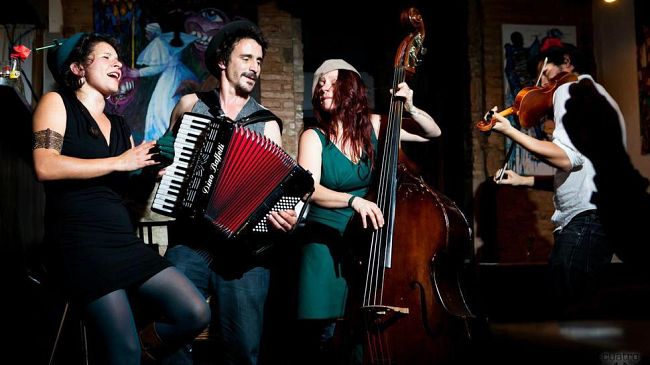 ​SAffraAn! Dalla Spagna al Fiorino sull’Arno per uno speciale Ferragosto