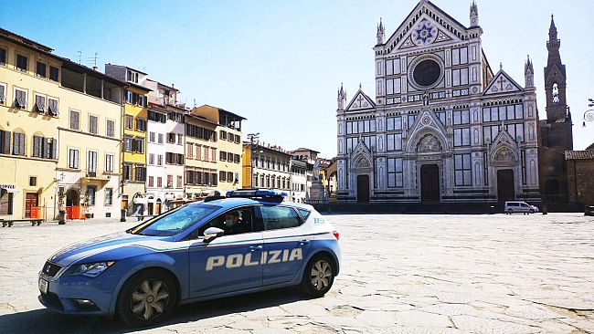 Voleva rubare la cassa dell'hotel, arrestato 27enne