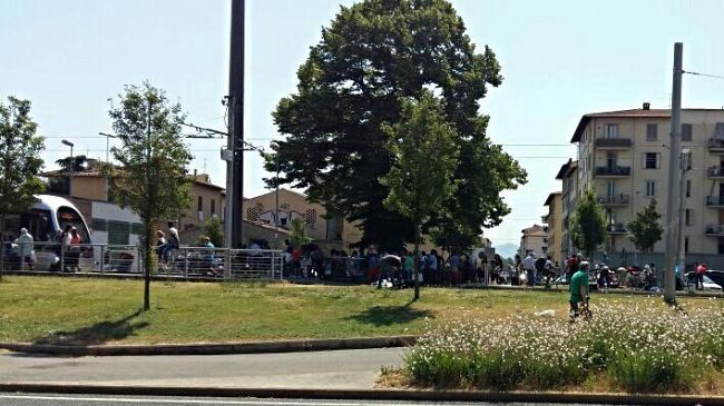 Cascine, il mercato alla Fermata del Tram