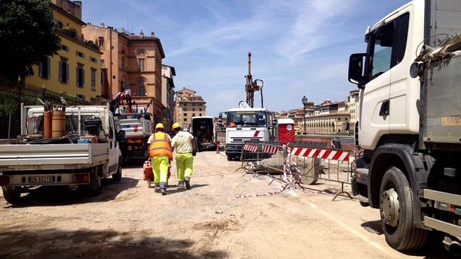 Voragine Lungarno Torrigiani: 5 milioni da spendere, entro novembre 