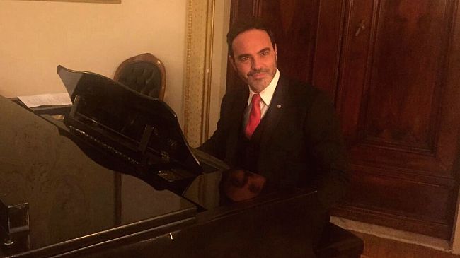 Artisti internazionali al pianoforte gran coda Boesendorfer Vienna 280 nel Relais Santa Croce di Firenze
