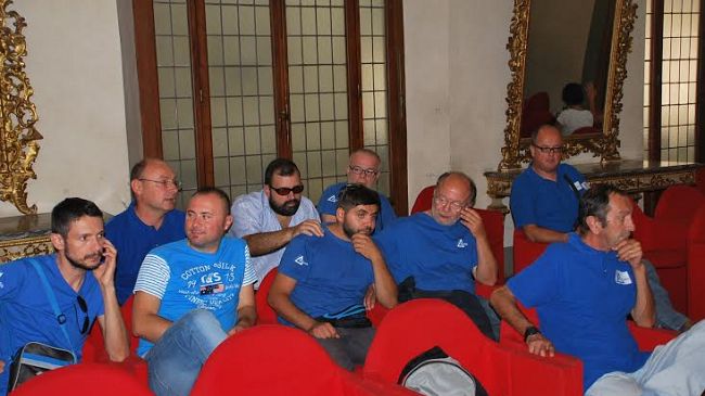 Shelbox, nessuno compra l'azienda, tutti licenziati