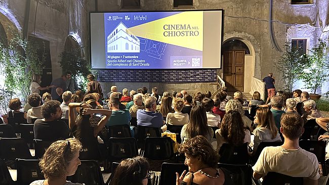 ​Sotto le stelle: la grande estate del cinema all'aperto