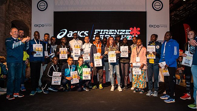 Domani la Firenze Marathon: partono in 9.000 