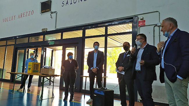 Defibrillatori: la cultura sanitaria si diffonde in Toscana