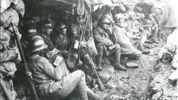 La storia dell'alpino pratese sepolto dopo 104 anni