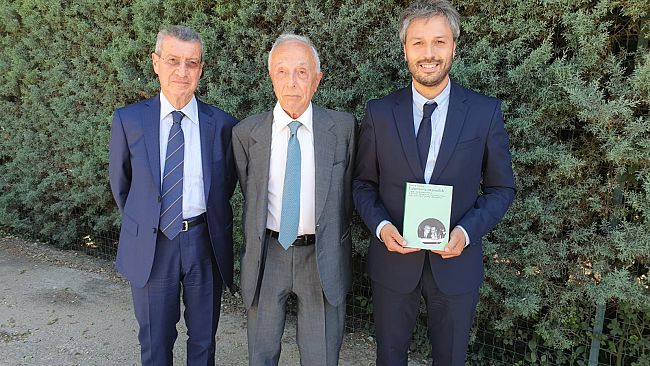 Al Presidente Mattarella il libro su Antonio Cariglia