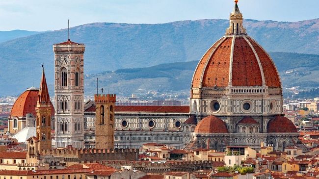 Turismo: gli albergatori italiani si incontrano a Firenze nel primo Hotel Camp
