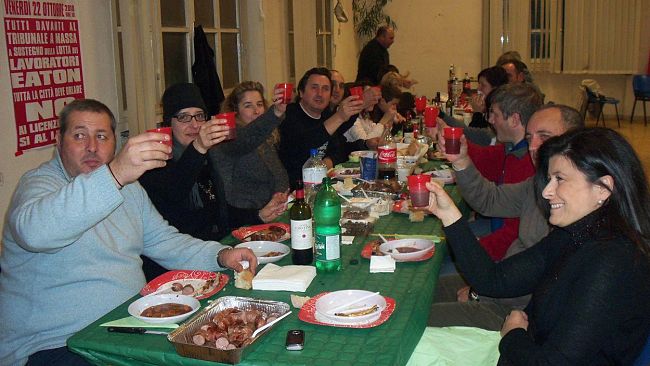 Il cenone di capodanno non sarà un flop, non si rinuncia al cibo