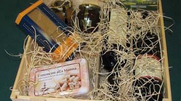 Il regalo perfetto per Natale? Una bottiglia di vino garantita Enoteca Italiana