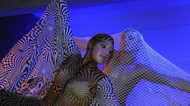 A Pisa l'arte si muove sull'acqua