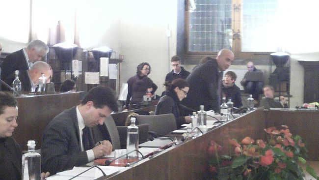 Primarie il day after: Renzi non va in Consiglio, quale maggioranza Adesso?