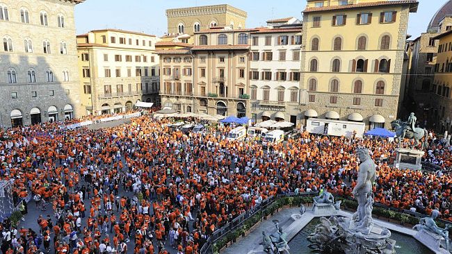 Corri la Vita: in 15.600 stamattina a Piazza della Signoria per la VII edizione