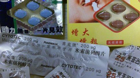 NAS Carabinieri: a Prato un medico cinese illegale