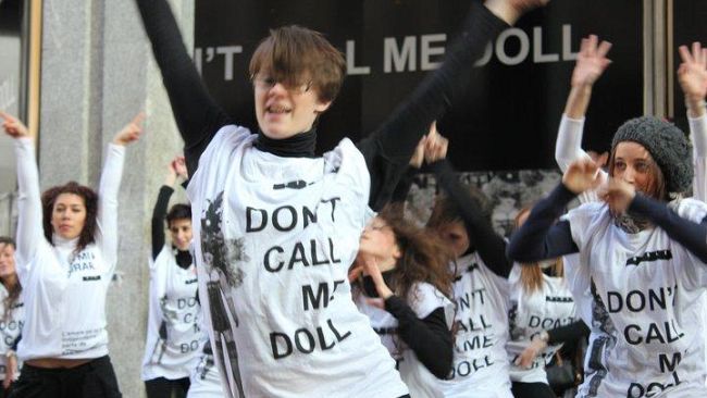 Sisley presenta sabato 5 marzo a Firenze Don't Call Me Doll