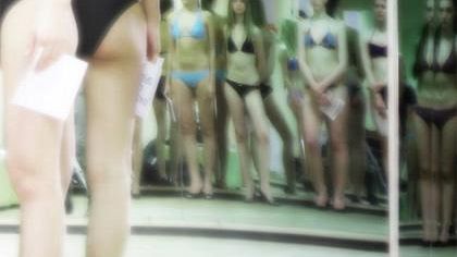 Girl Model di Ashley Sabin e David Redmon