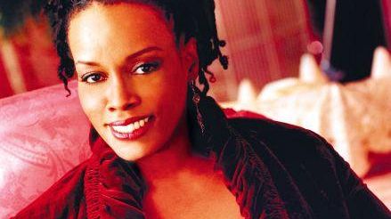 Musica: Dianne Reeves il 26 luglio nell'unica data italiana agli Incontri in terra di Siena