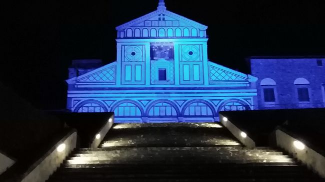 San Miniato in blu, che spettacolo: le foto