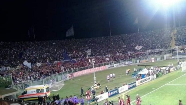 Sabato allo stadio grande coreografia: dedica speciale a Joe Barone