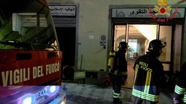 Incendio in Moschea a Firenze