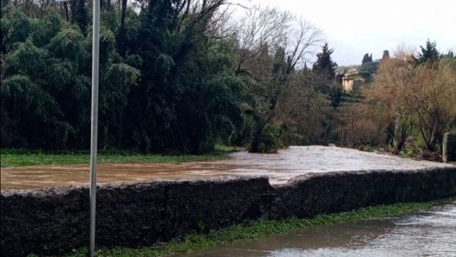 Maltempo, la Regione: evitare di spostarsi se non in caso di necessità