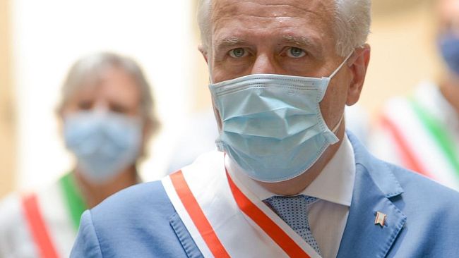 Covid: oggi Arancione, 5-6 gennaio Rossi e dal 7 cosa succede?