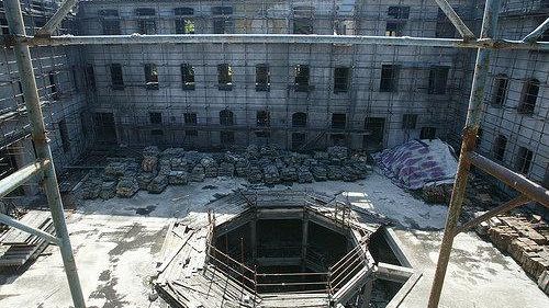 Sant'Orsola, il buco nero con San Lorenzo e Firenze intorno