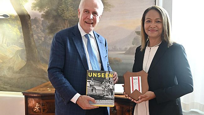 Giani riceve Daniela Ballard nuova Console degli Stati Uniti a Firenze