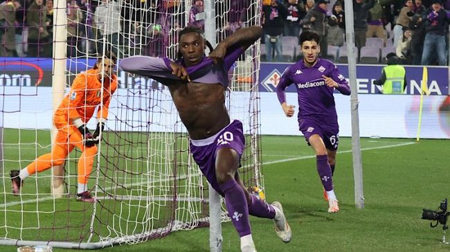 Strappo Kean, arriva tardi e non si allena con la squadra 