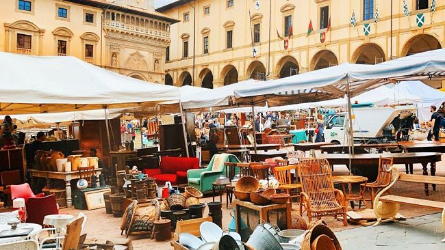 Eleganza e stile: ad Arezzo torna la Fiera Antiquaria