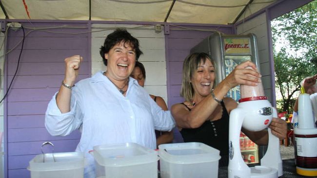 SocialKiosko: la frutta invenduta diventa frullati e frappé