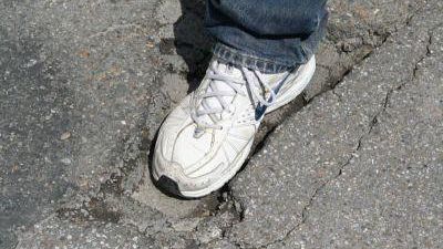 Manutenzioni stradali: l'assessore Cioni chiederà il risarcimento danni alle società dei sottoservizi?