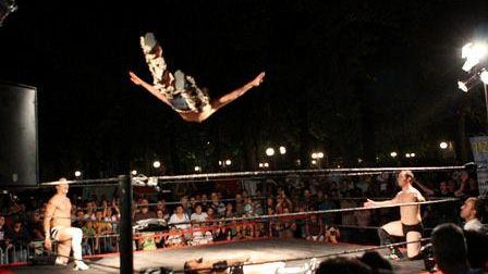 I re del ring dal vivo a due passi da Livorno