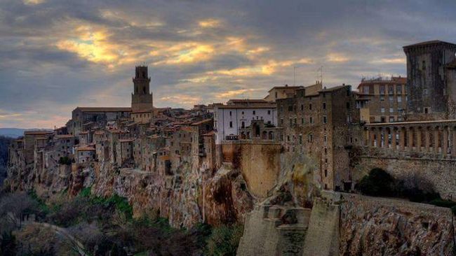 Pitigliano: sequestro di persona e rapina