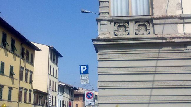 Facciate brutte e pericolanti. Ecco una iniziativa per risparmiare sui lavori