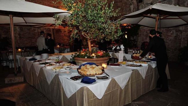 A Firenze rivoluzionate le serate a cena, si prenota con iPhone e Android