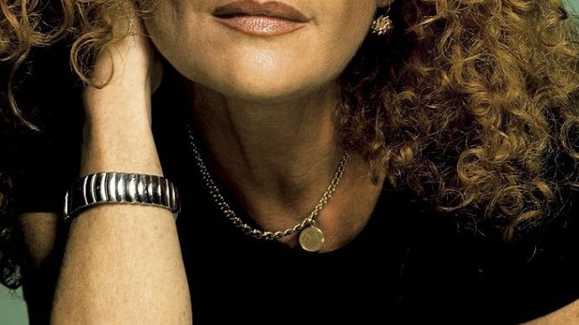 Cinzia Leone al Puccini in “Poche idee e basta”