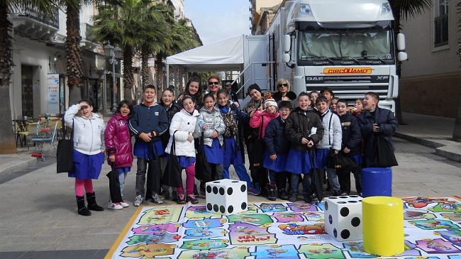 CircOLIamo passa per Firenze, educazione ambientale nelle piazze d’Italia