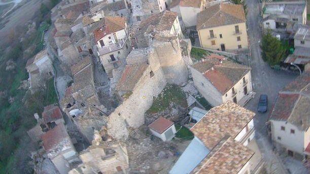 Firenze: dall'Aquila nove cani di grossa taglia