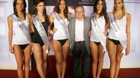 Martina Locchi la selezione Miss Toscana a Certaldo