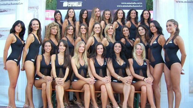 Daria Di Vecchio vince Miss Sorriso