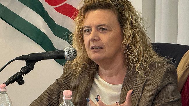 ​Caro trasporti in Toscana: l'aumento del biglietto a € 2,00
