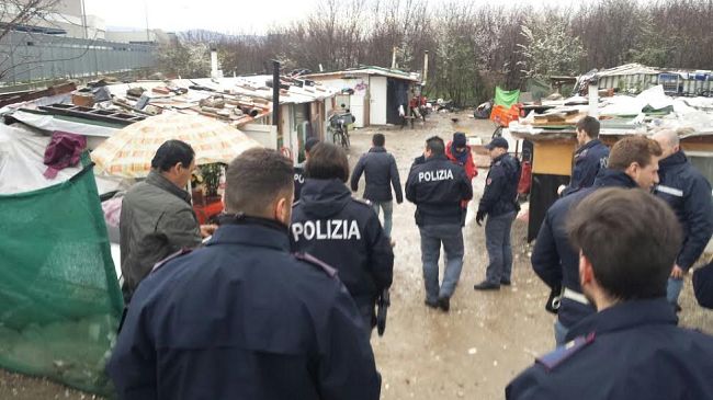 ​Migranti in Toscana: 38 euro al giorno e lavoro gratuito