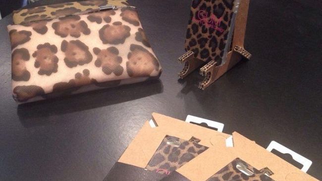 Iphone6: la cover salva il telefono, la confezione esterna lo sorregge